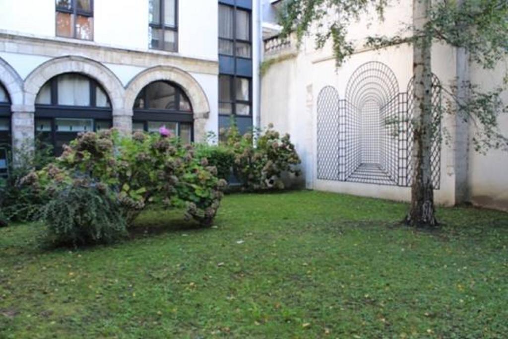Escalille Le Voltaire Apartment Стая снимка